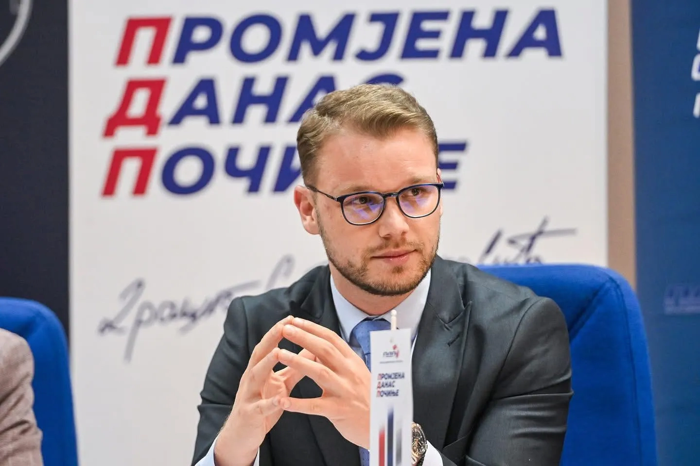 Draško Stanivuković traži civilni rok za mlade osobe: Da jedu pasulj i luk i da čiste WC